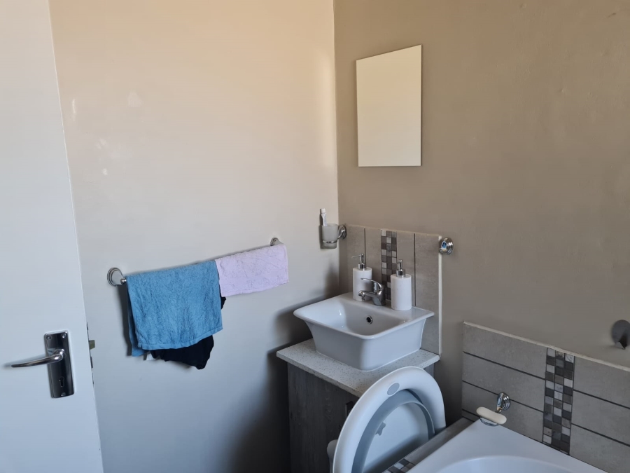 3 Bedroom Property for Sale in Waterkloof East North West
